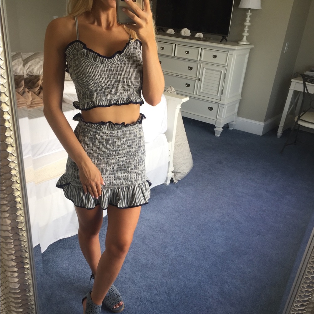 Lovers and friends set